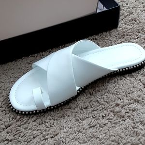 NIB BCBG Zalli Sandals